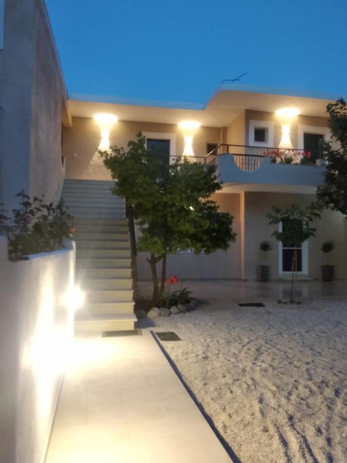 Libera Private Rooms Parga Luaran gambar